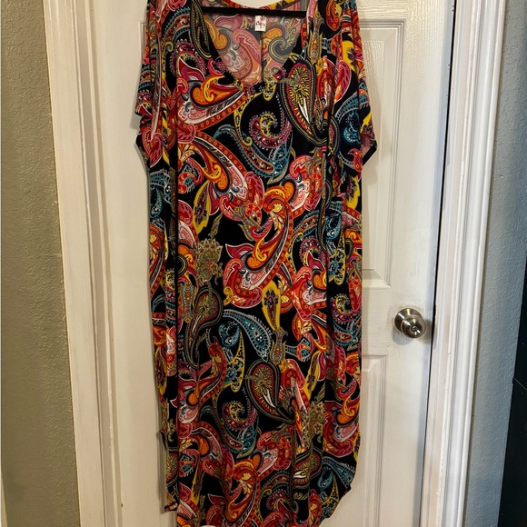 curvy boutique Dresses & Skirts - Vibrant Paisley Maxi Dress